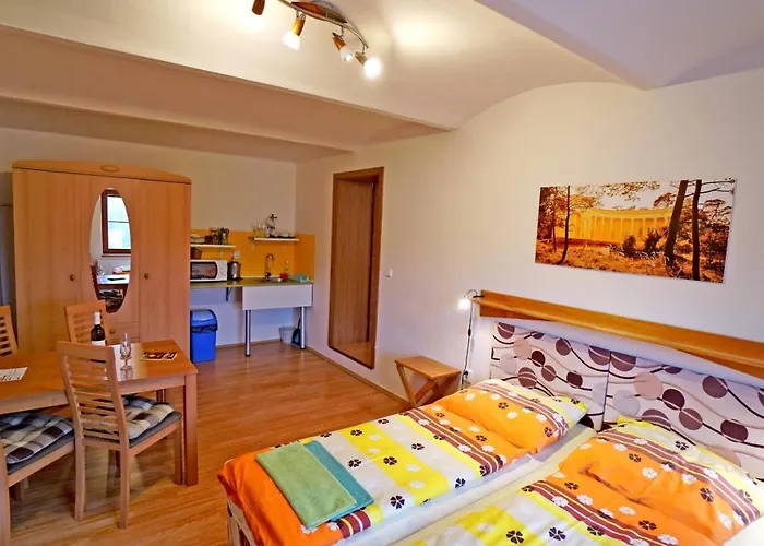 Vila Edith ValticePenzion